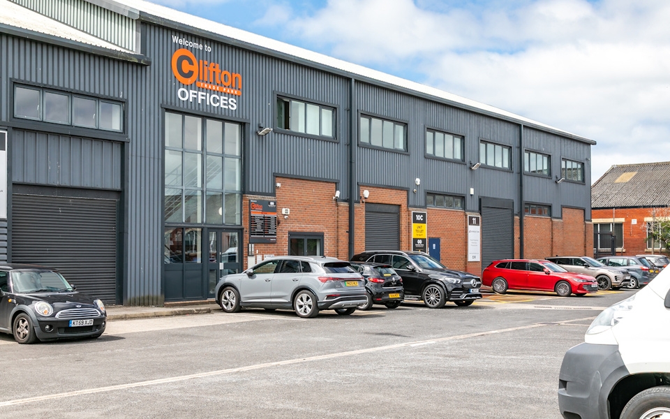 Clifton Trade Park Blackpool - Offices (16)